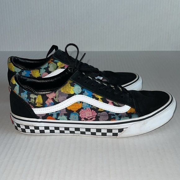 Vans Customs Peanuts Old Skool Skater Sneakerz - Picture 4 of 10